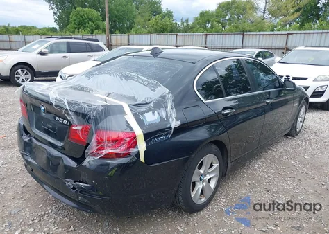 2011 BMW 528I z USA, uszkodzony, nr VIN WBAFR1C54BC746947